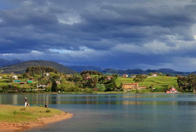 Playa Del Puntal Villaviciosa Asturias Lujo Primera Linea Playa Esterno foto