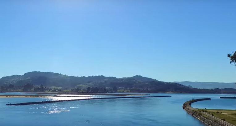 Playa Del Puntal Villaviciosa Asturias Lujo Primera Linea Playa Esterno foto